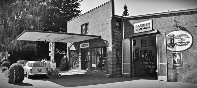 gas station, antique car, werkstadt, old gas station, historical, gas pump, petrol, fuel, refuel, automobile, traffic, cult, gasoline, gas station, gas station, gas station, gas station, gas station. Gas station preservation access: what to ask before you go