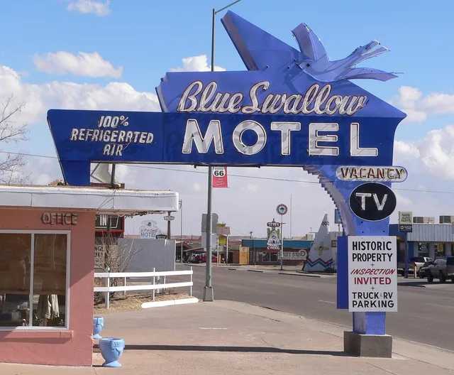 tucumcari, new mexico, motel, rooms, buildings, landmark, old, sky, clouds, road, nature, highway, rest, sign, outside, blue news, blue room, blue new. Choosing help for roadside architecture: a 2027 guide to named providers and criteria