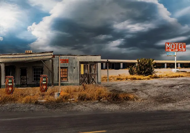 old gas station, stormy day, free background, wallpaper, wallpaper 4k, windows wallpaper, wallpaper hd, cool backgrounds, old motel, 4k wallpaper, ruins, hd wallpaper, beautiful wa