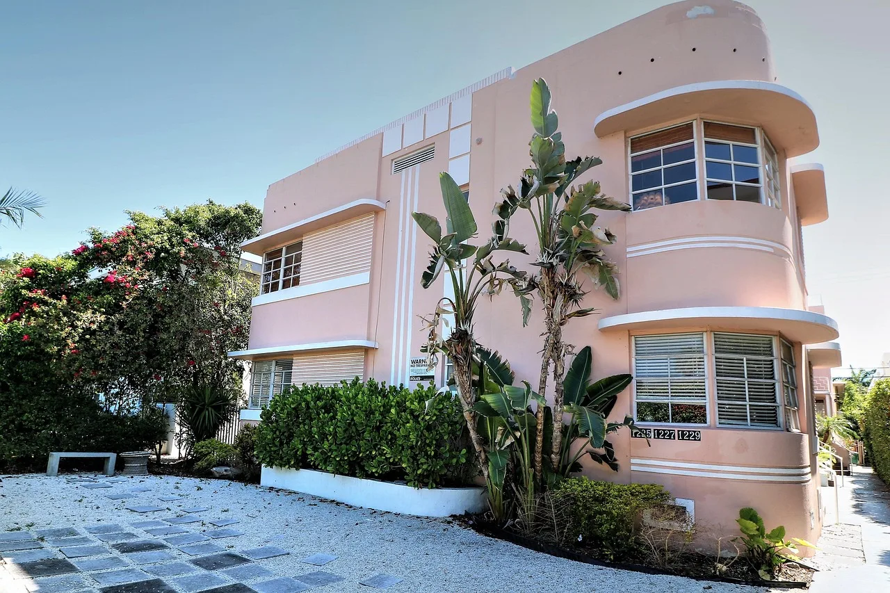 art deco, miami beach, south, architecture, florida, beach, nature, summer, sun. International roadside architecture: how to read imported styles