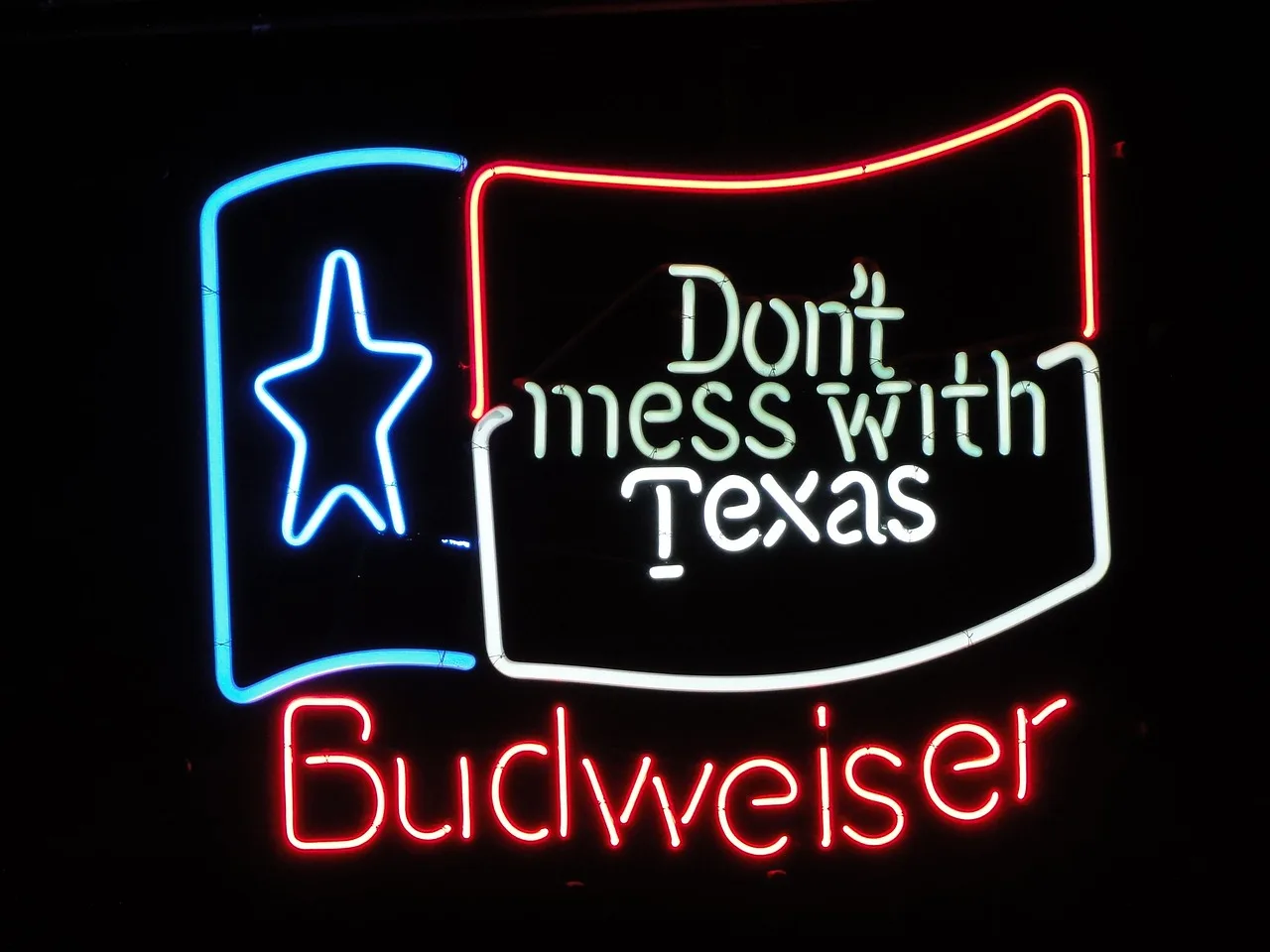 budweiser, sign, advertisement, advertising sign, advertising, neon sign, texas, texas, texas, texas, texas, texas. Neon sign restoration booking: questions for a visit